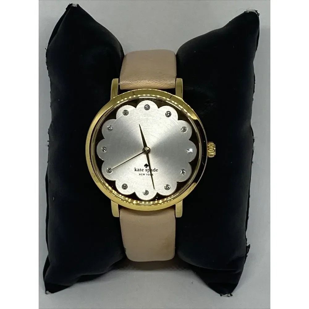 Kate Spade New York Metro 0586 Women's Beige Leather Analog Quartz Watch MP572
